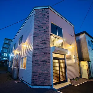 アパート Tomoeドットコム2 Onepiecehouse, 函館市