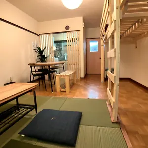 アパート シティ湯川d号室, 函館市